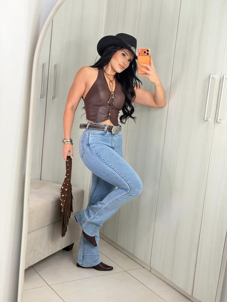 Calça Jeans Pantalona Amour 4
