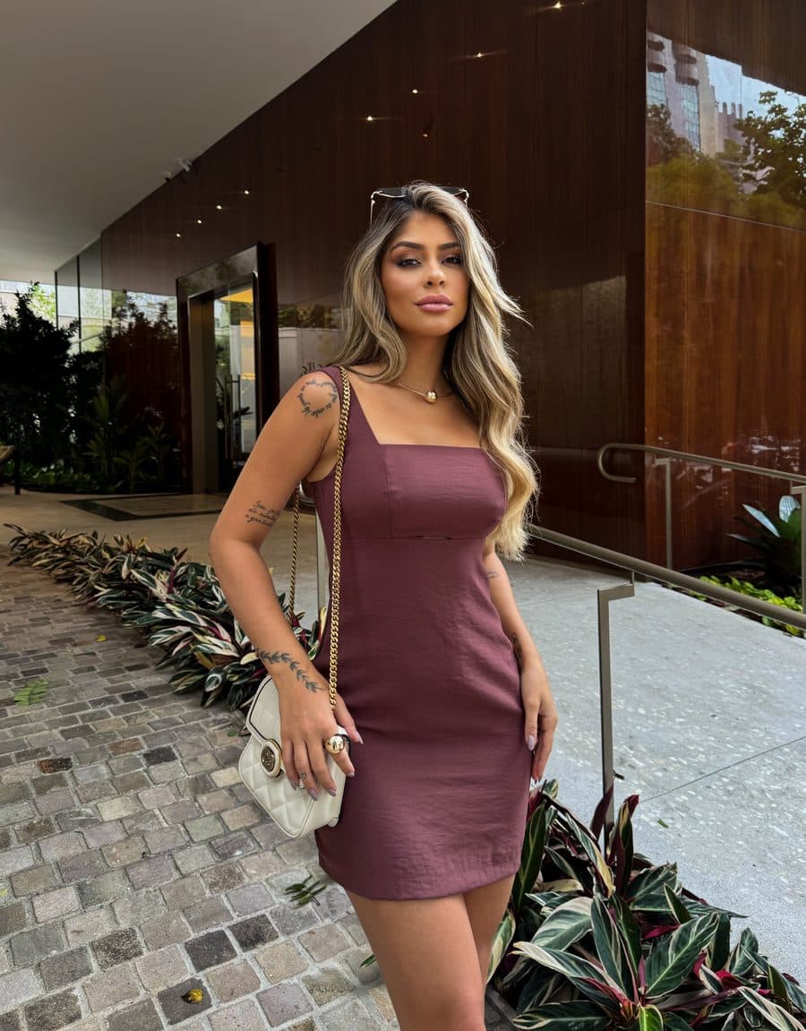 Vestido Turim Curto Bordô 3